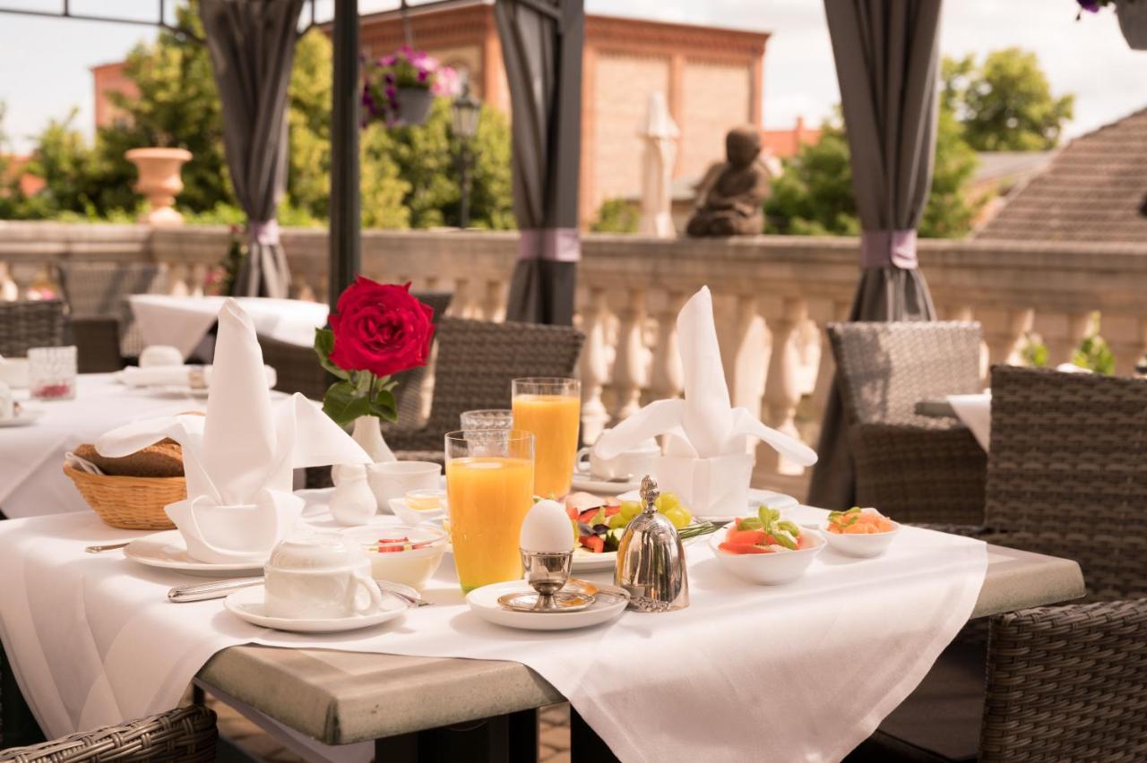 Schlosshotel Zum Markgrafen Quedlinburg Ngoại thất bức ảnh