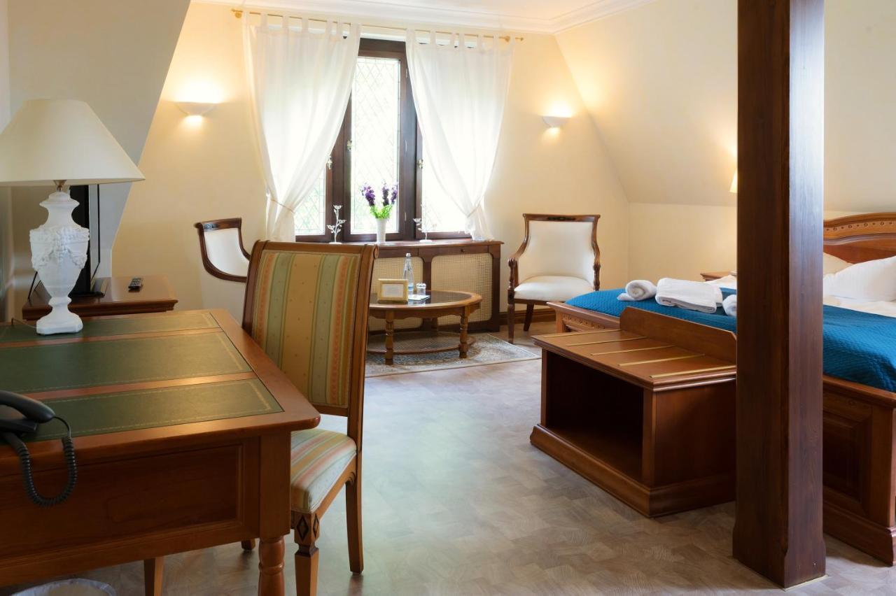 Schlosshotel Zum Markgrafen Quedlinburg Ngoại thất bức ảnh