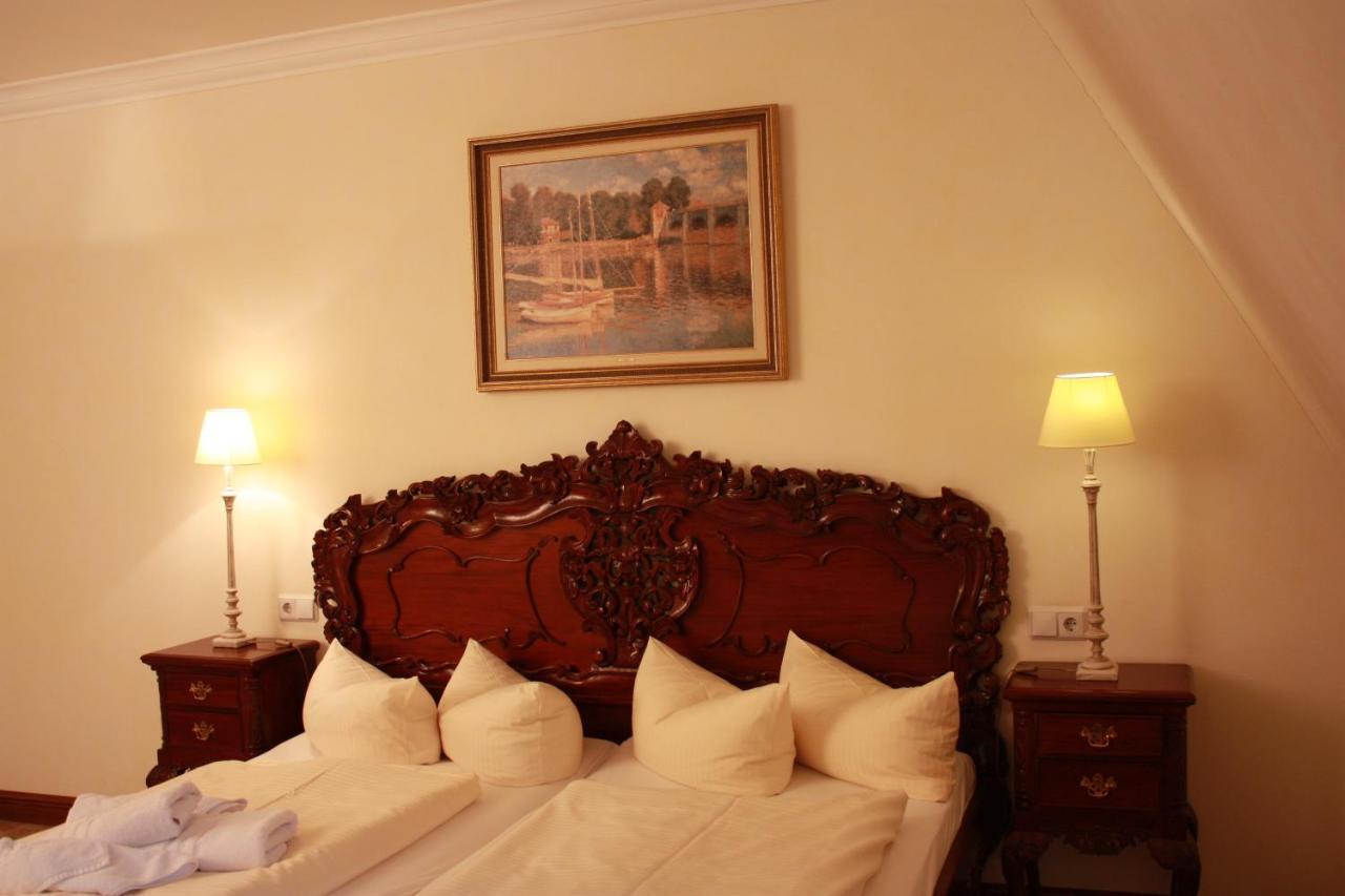 Schlosshotel Zum Markgrafen Quedlinburg Ngoại thất bức ảnh